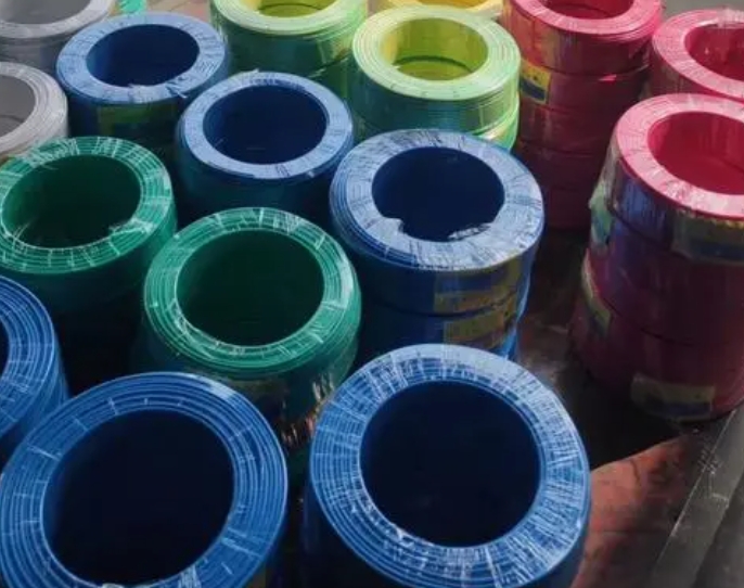 控制、信號電纜主要用于傳輸信號或測量用弱電流.jpg 控制、信號電纜主要用于傳輸信號或測量用弱電流.jpg